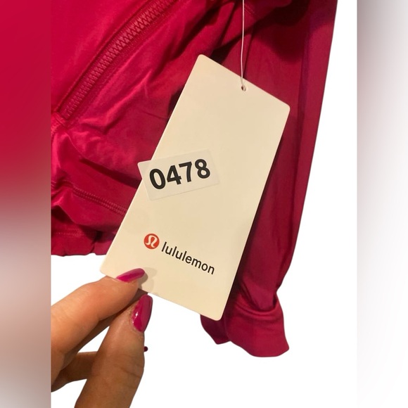 NWT Lululemon defined relaxed fit jacket PASSIONATE Size: 4 - Picture 5 of 5